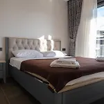 Lueks Huzurlu Yeni *