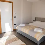 Lueks Huzurlu Yeni Кешме
