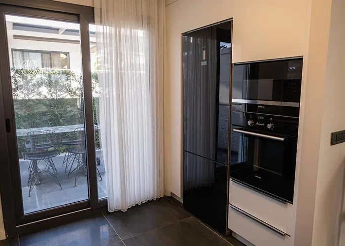Lueks Huzurlu Yeni Villa Cesme