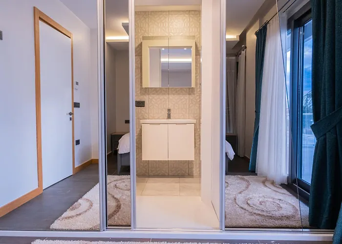 Villa Lueks Huzurlu Yeni